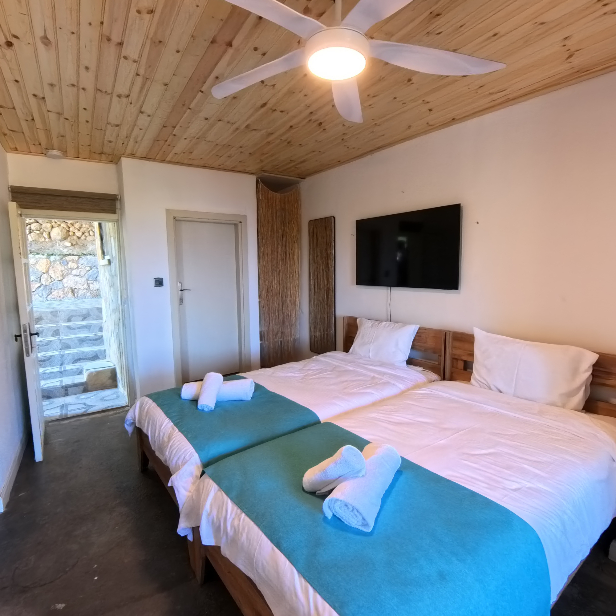 Family Suite - Photo 11